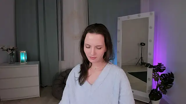 Ariadna_ShyのライブXXXチャット