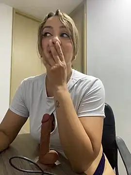 AmaraStell_ Webcamshow