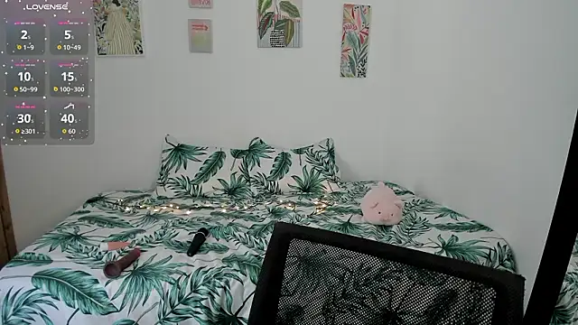 Agatha_Vixen élő XXX-chatje