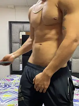 Chat +18 de MR_MUSCLE ao vivo