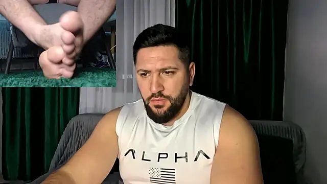 Gold_Alpha_Boyのウェブカメラショー