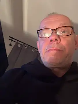 Jaropol Chat XXX live