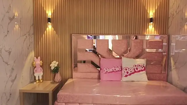 m_eris_s élő XXX-chatje