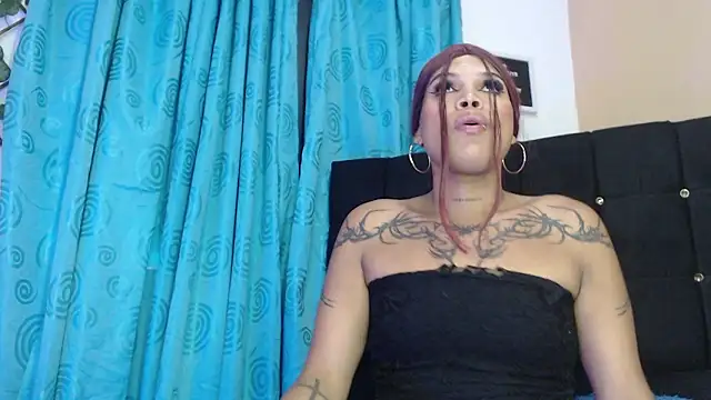 Czat XXX na żywo – charlotte_brawn