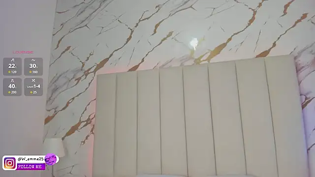 Chatroom XXX en direct de _Emma_whiitee_