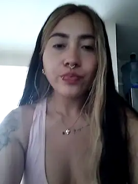 แชท XXX สดของ _ManuVeelez