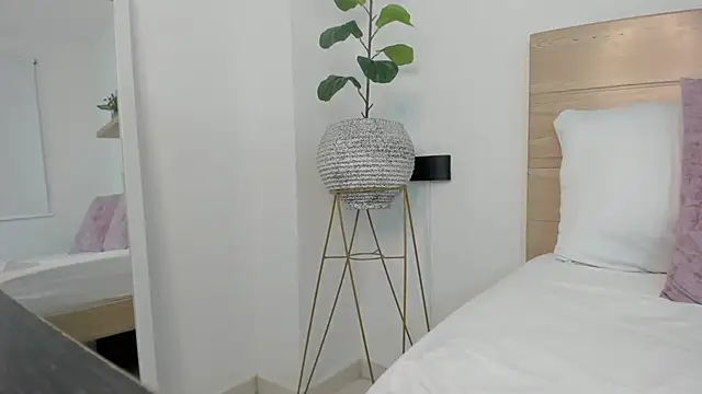 rossie_lanie_のライブXXXチャット