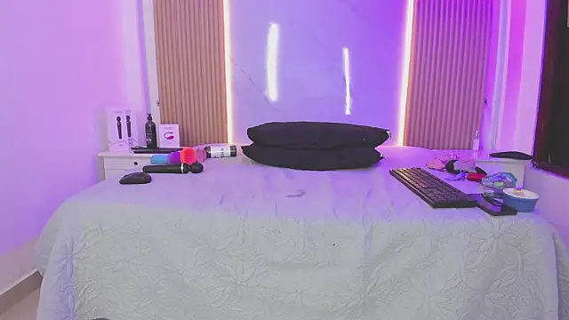 Chatroom XXX en direct de Samantha_m395