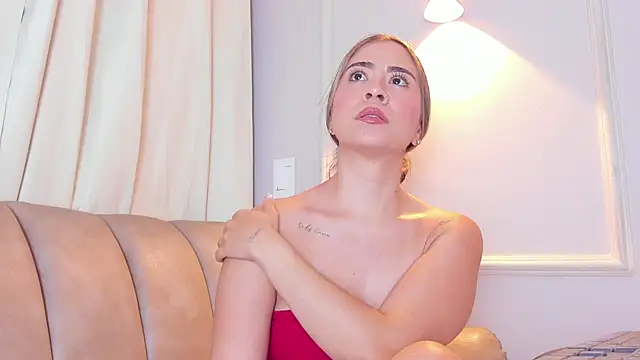 Lia_walton 现场XXX聊天