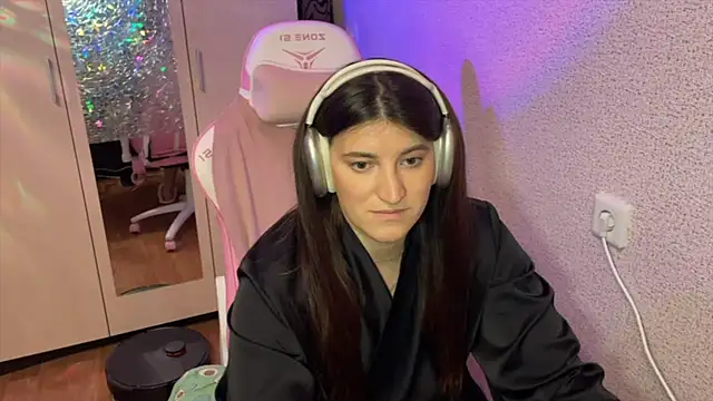 Katrin__kiss 现场XXX聊天