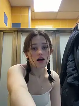 Mia_Mia_M Live XXX-chat