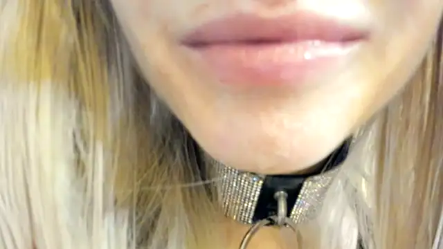 Chatroom XXX en direct de Politeeliza