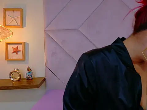 ArielSparkz: онлайн-секс-чат