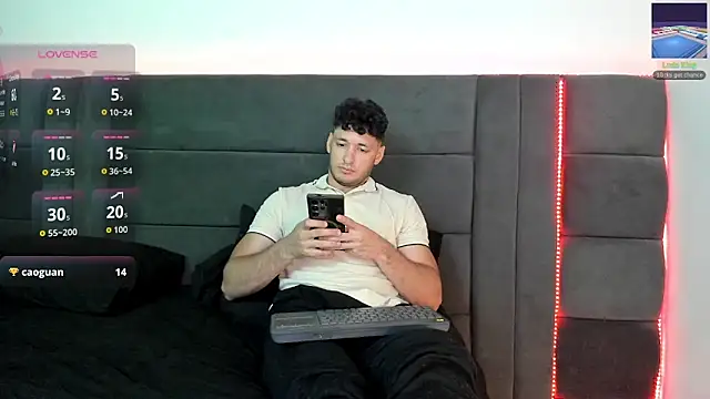 alejandro__2 网络视讯表演