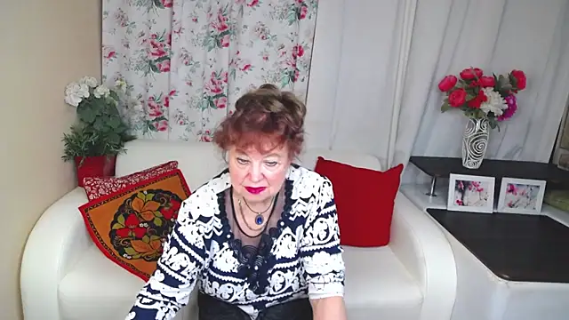 Chat +18 de YourHotGranny ao vivo