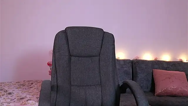 kathieandpovcock1 现场XXX聊天