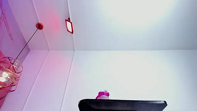 Ibbie_drastic's Live XXX Chat