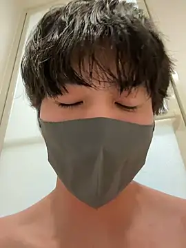 CHROME-kun925 live XXX chat