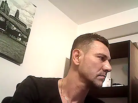 mastercharisma35 Chat XXX in diretta