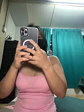 melyiaaa live XXX chat