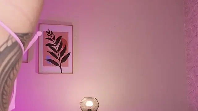 DahianaWalcott: απευθείας συνομιλία ΧΧΧ