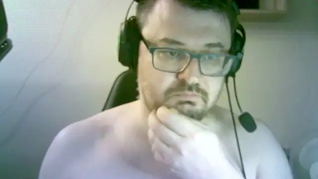 Chat +18 de SirAbuser ao vivo