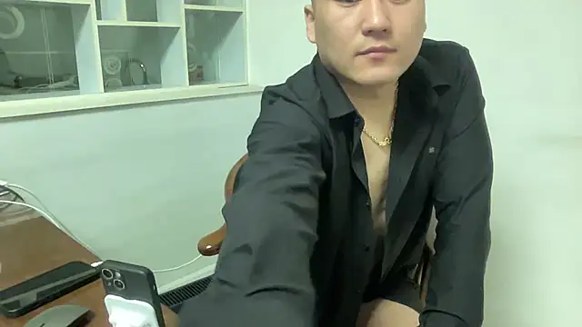 GoldLoge Adlı Modelin Canlı XXX Sohbeti