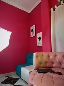 NovaFoxx Obrolan Langsung XXX