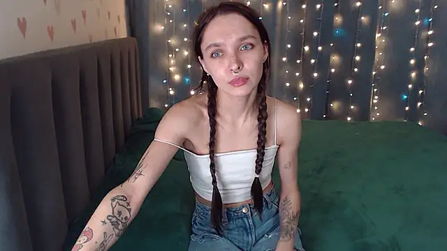 ChloeSunny Chat XXX in diretta