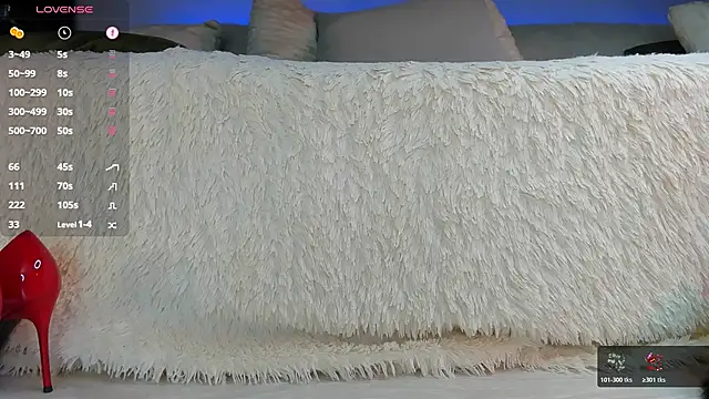 Онлайн чат XXX queens_nylon