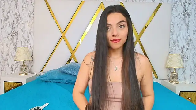 Chat +18 de TiffanyMartinez ao vivo