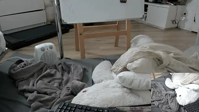 Chat XXX ao vivo de CeriseLapine