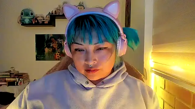 Chatroom XXX en direct de Shaddycute_