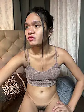 yourlovingperlita69のウェブカメラショー