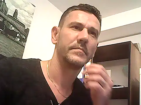 mastercharisma35 Adlı Modelin Web Kamerası Şovu