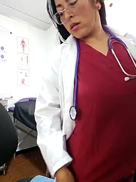 JustSamantha_ Adlı Modelin Canlı XXX Sohbeti