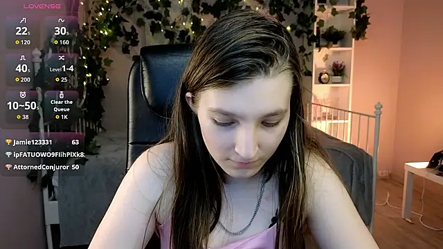 Chatroom XXX en direct de Mia_Myles