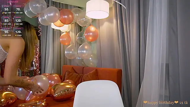 Show modela _Katie_Dierse na web-kameri