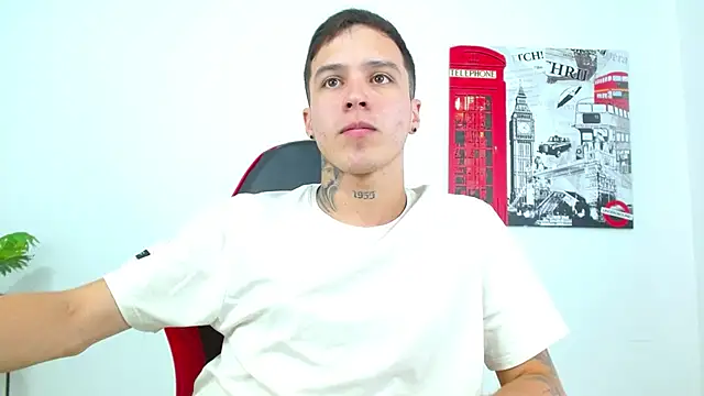 Онлайн чат XXX Cumandres18