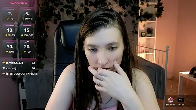 Chat XXX en directo de Mia_Myles