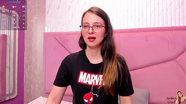 AmbeerWood_ élő XXX-chatje