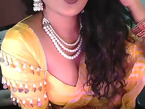 shaalu_sharma Webcam-Show