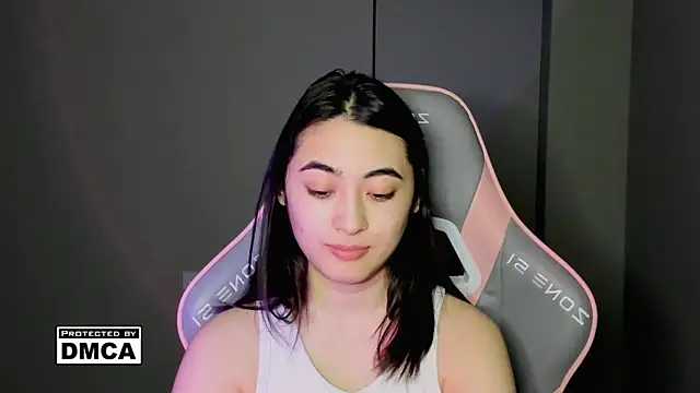 MeilideQian1 লাইভ XXX চ্যাট