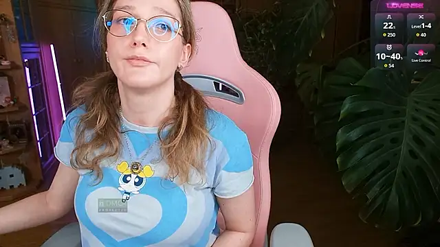 NicoleFaith 现场XXX聊天