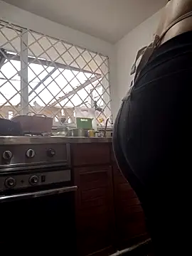 tata_sanz_ Adlı Modelin Canlı XXX Sohbeti