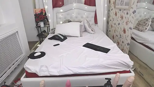 SilviaHart's Live XXX Chat