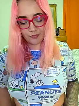 Nova-Satela élő XXX-chatje