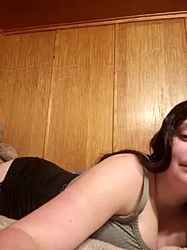 YoungLiisaxx's Live XXX Chat