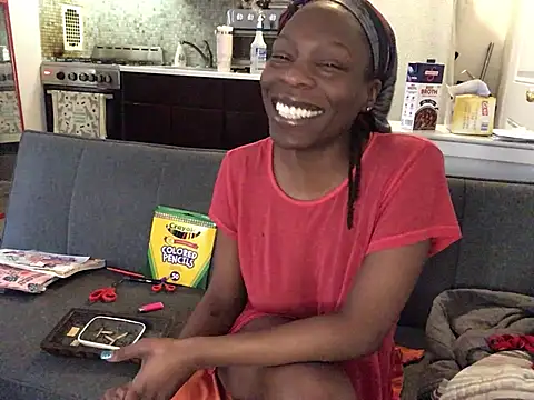 littyleesh1 webcam show