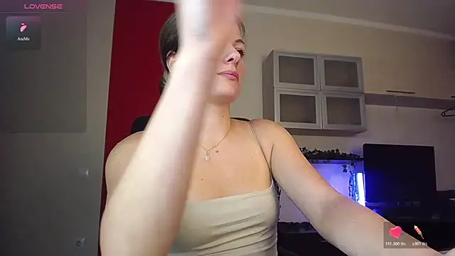 ladysabotage Adlı Modelin Canlı XXX Sohbeti